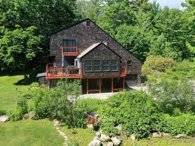 House for sale in New Hampshire