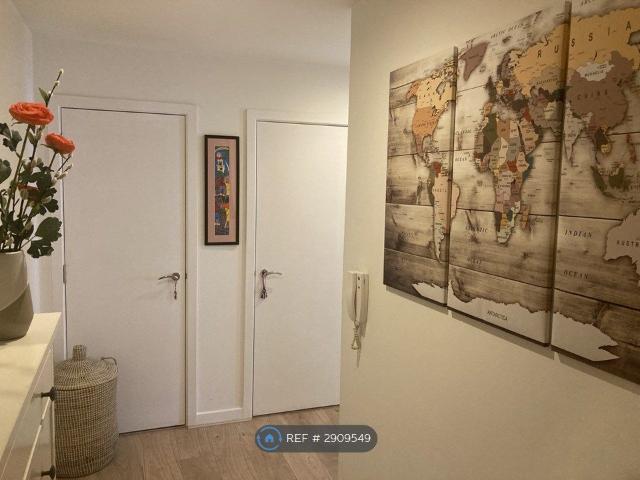 Apartment for rent in London Borough of Croydon, Waddon