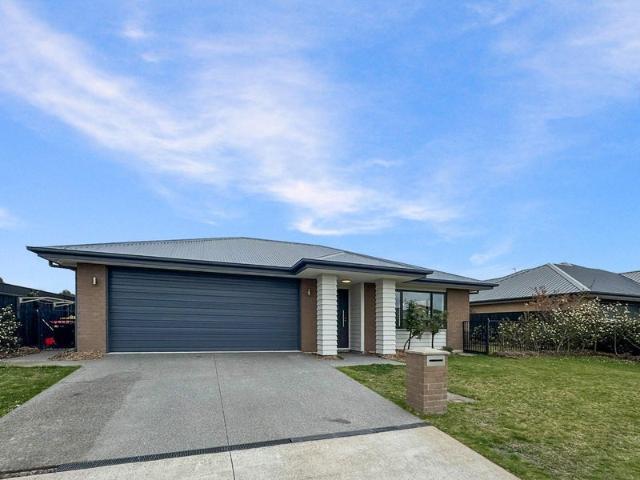 House for rent in Pegasus, Waimakariri District