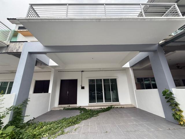 Terraced House for sale in Wellesley, Penang