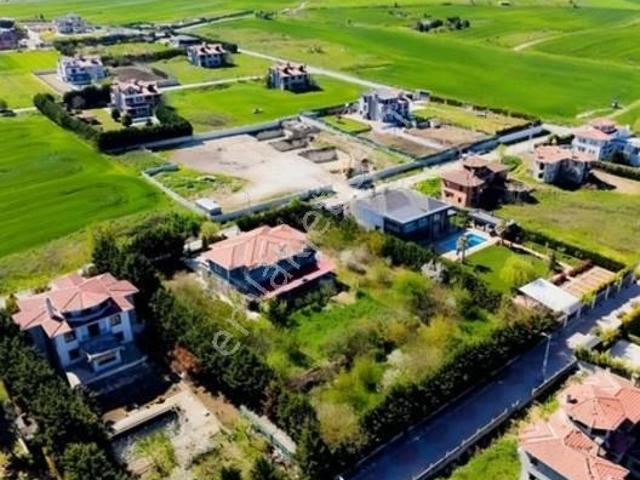 Haraççı Mahallesi, Arnavutköy içerisinde kiralık Villa