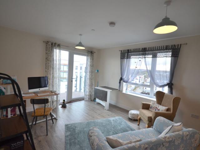 Apartment for rent in Brompton, Gillingham