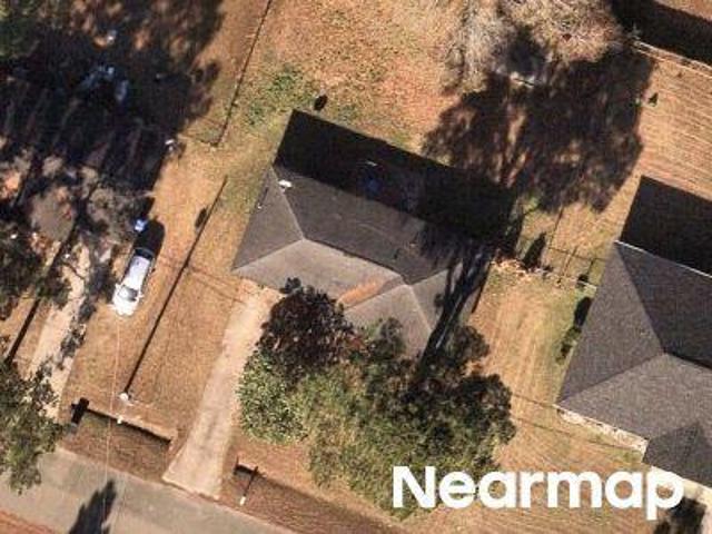House for sale in North Charleston