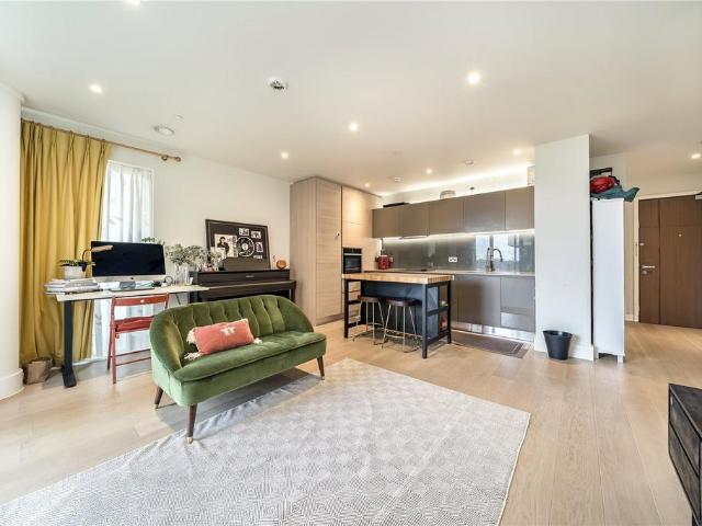 Apartment for rent in Kidbrooke, Greater London