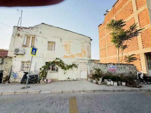 Tire, İzmir içerisinde satılık Villa