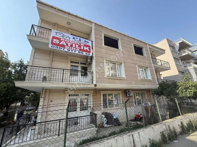 Tire, İzmir içerisinde satılık mülk