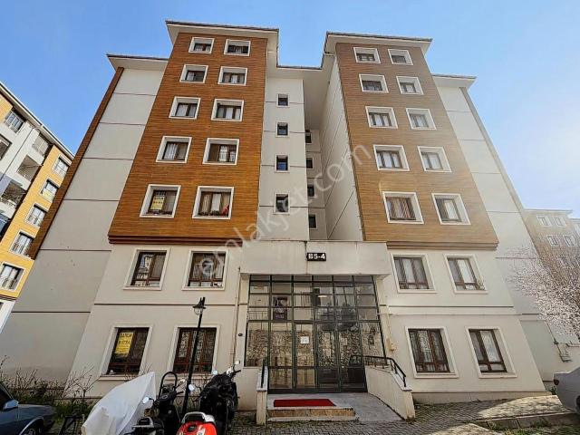 Tire, İzmir içerisinde satılık mülk