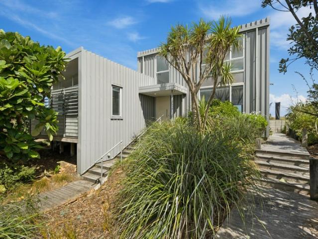 House for rent in Peka Peka, Wellington