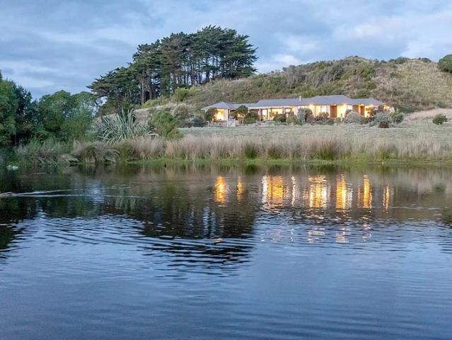 House for rent in Peka Peka, Wellington