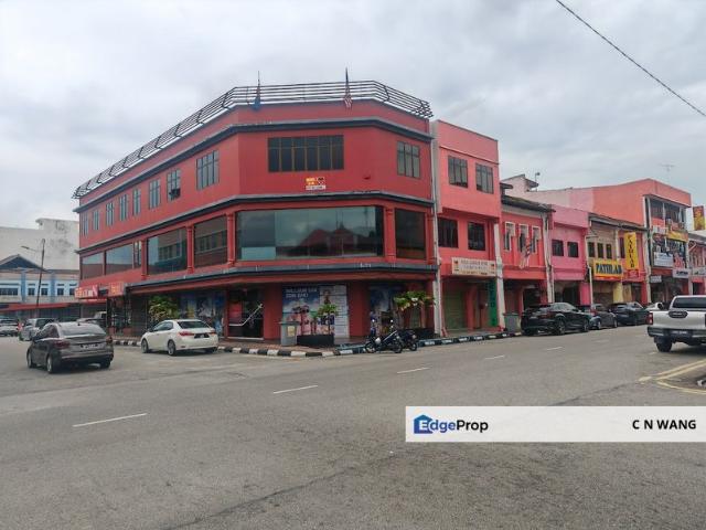 Shop for sale in Muar, Johor