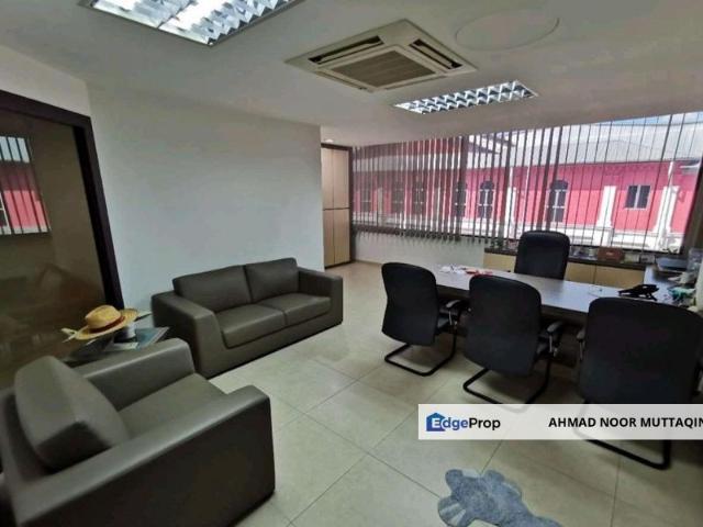 Shop for rent in Muar, Johor