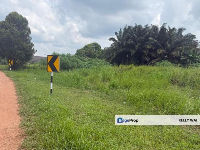 Shop for sale in Pekan Nanas, Johor