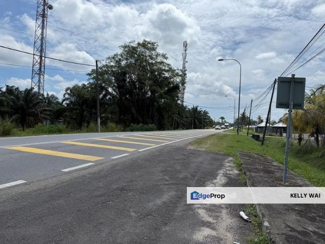 Shop for sale in Pekan Nanas, Johor