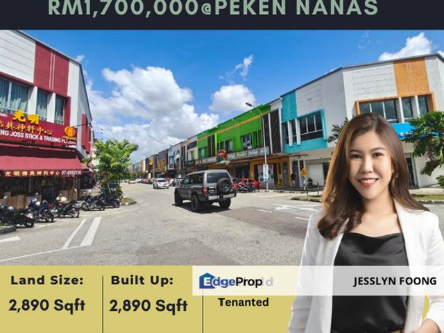 Shop for sale in Pekan Nanas, Johor