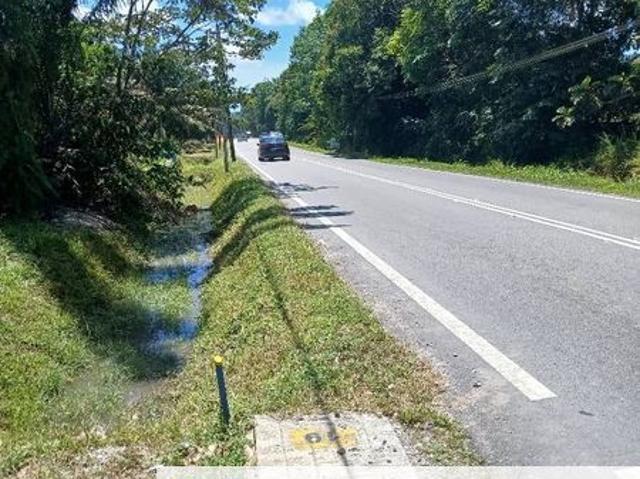 Shop for sale in Pekan Nanas, Johor