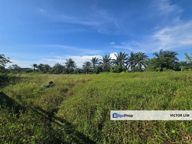 Warehouse for sale in Pekan Nanas, Johor
