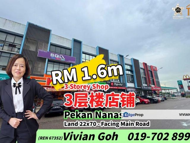 Shop for sale in Pekan Nanas, Johor