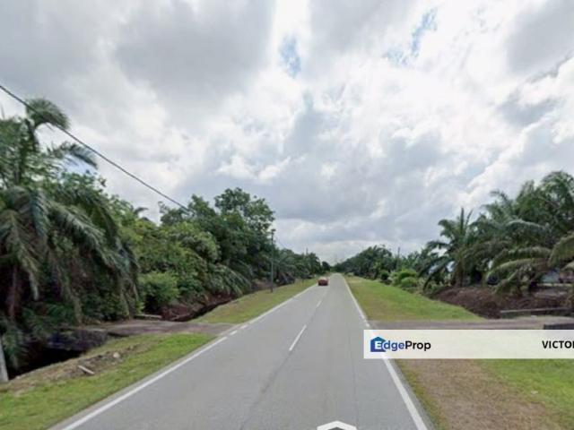 Shop for sale in Pekan Nanas, Johor