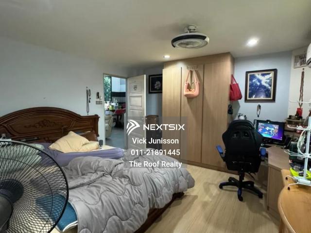 Property for sale in Pekan Nanas, Johor