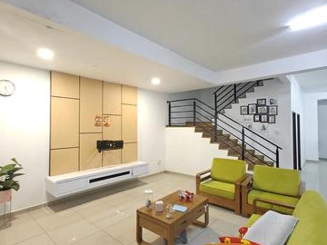 Terraced House for sale in Pekan Nanas, Johor