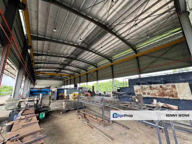 Warehouse for rent in Pekan Nanas, Johor