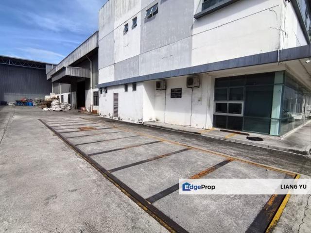 Warehouse for rent in Pekan Nanas, Johor