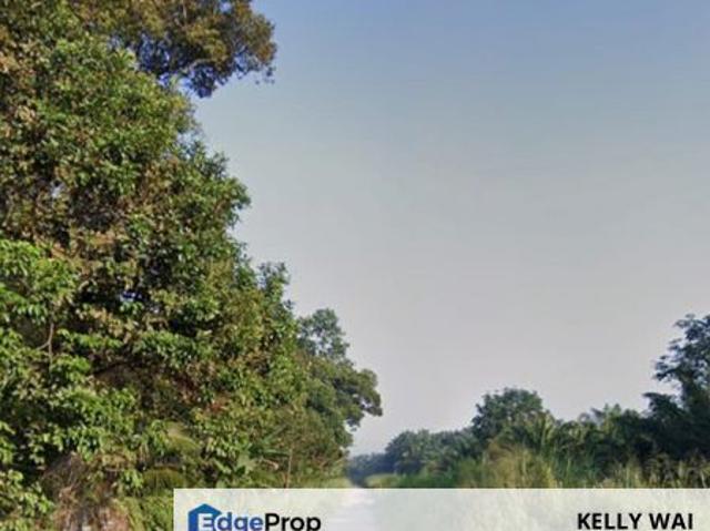 Warehouse for sale in Pekan Nanas, Johor