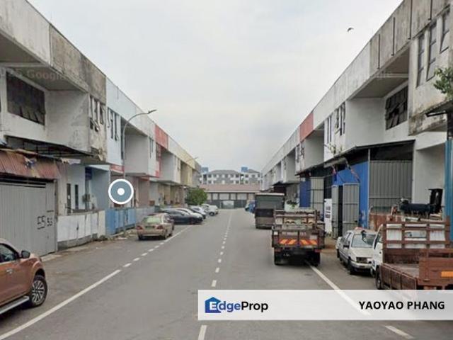 Warehouse for sale in Pekan Nanas, Johor