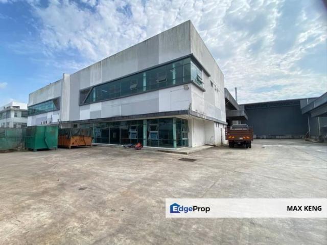 Warehouse for sale in Pekan Nanas, Johor