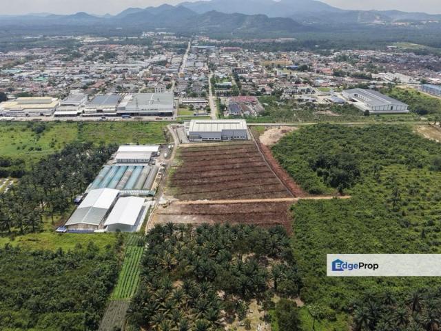 Warehouse for sale in Pekan Nanas, Johor