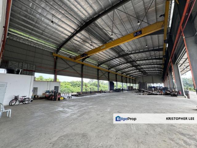 Warehouse for sale in Pekan Nanas, Johor
