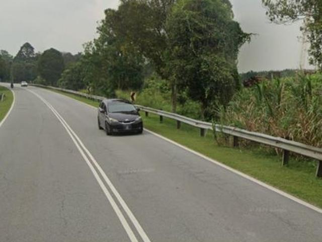 Warehouse for sale in Pekan Nanas, Johor