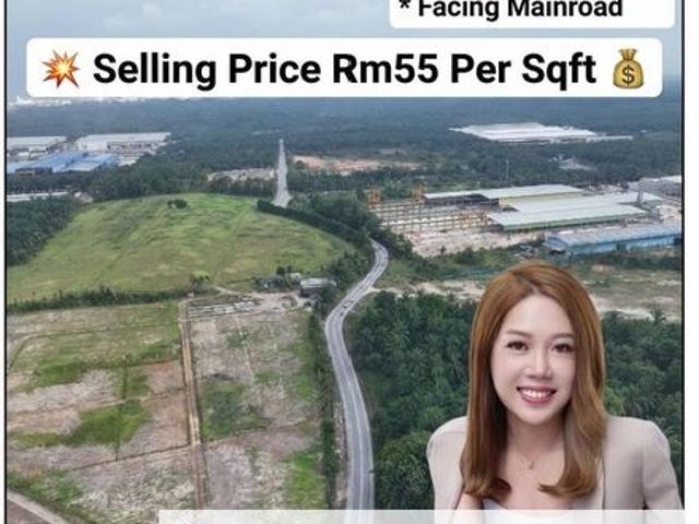 Warehouse for sale in Pekan Nanas, Johor