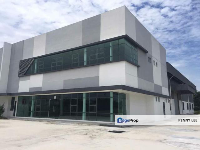 Warehouse for sale in Pekan Nanas, Johor