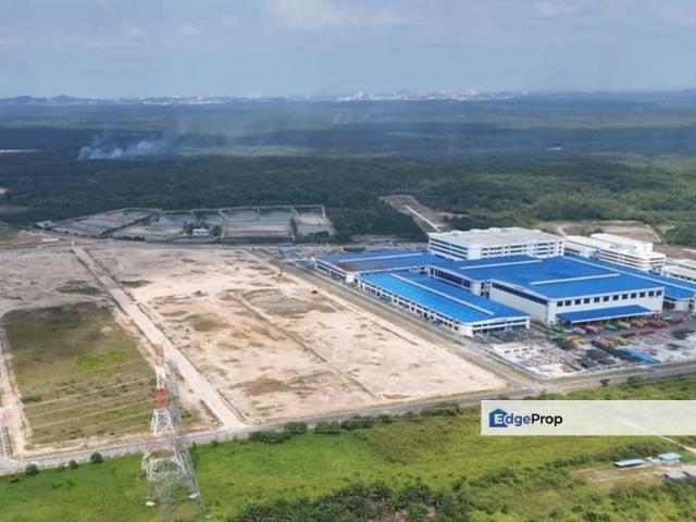 Warehouse for sale in Pekan Nanas, Johor