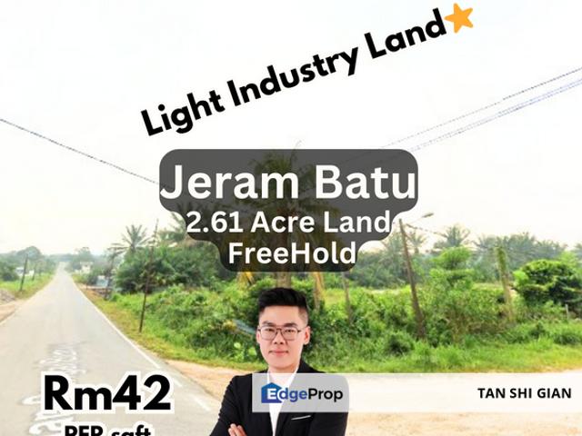 Warehouse for sale in Pekan Nanas, Johor