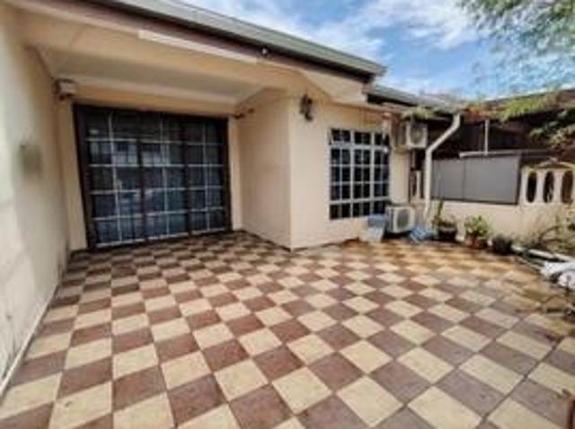Terraced House for sale in Pekan Nanas, Johor