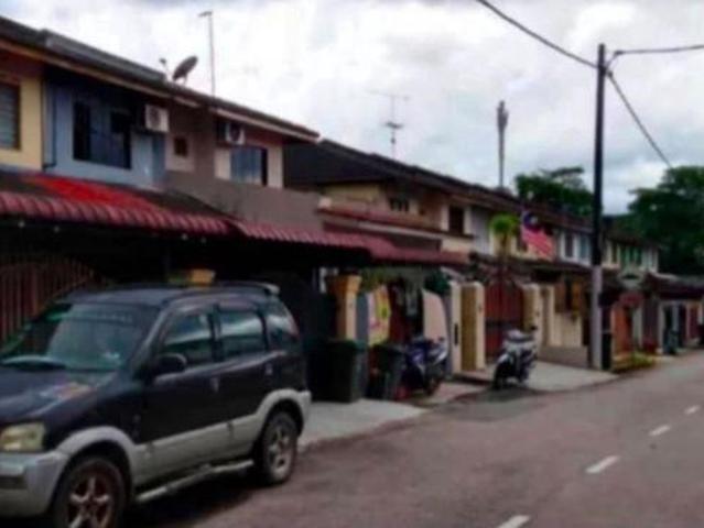 Terraced House for sale in Pekan Nanas, Johor