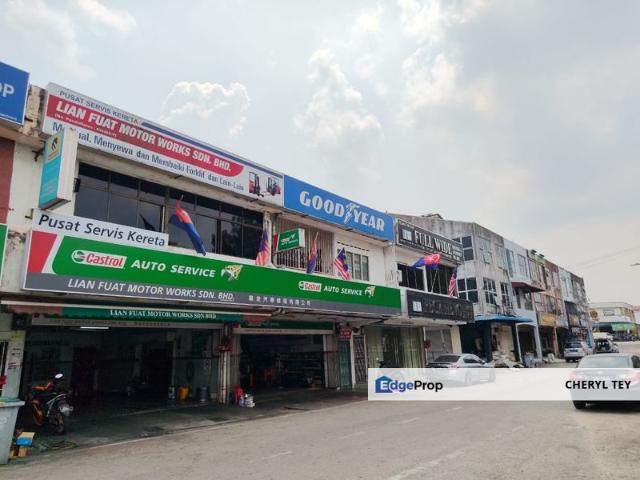 Shop for sale in Pontian