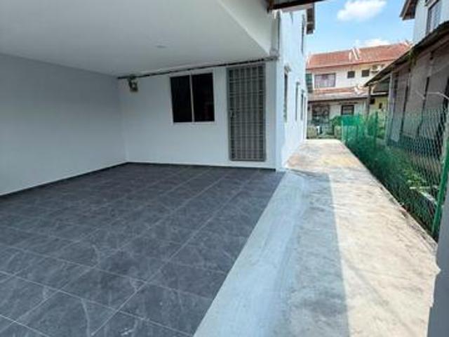 Terraced House for sale in Pekan Nanas, Johor