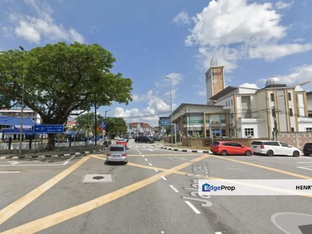 Shop for rent in Petaling, Subang Jaya