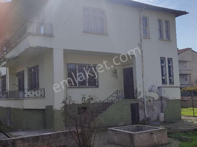 Meydan, Turhal içerisinde satılık Villa