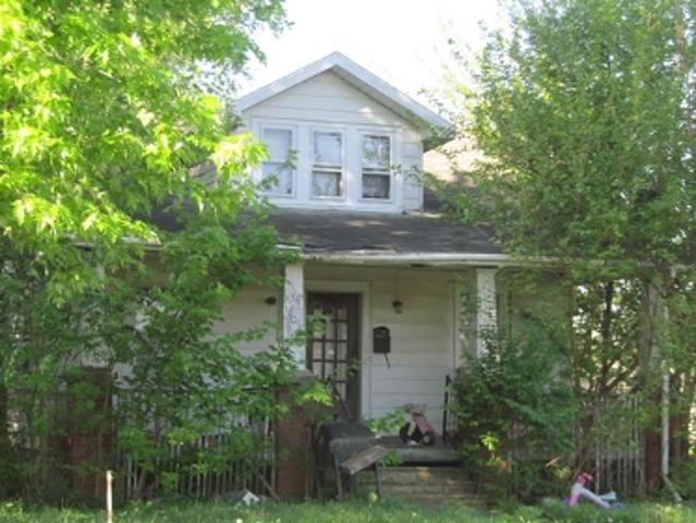 Property for sale in Lincoln, Logan County