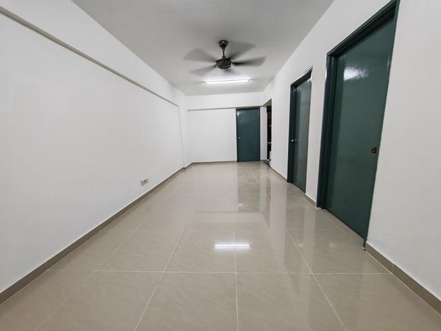 Apartment for sale in Petaling, Damansara Damai