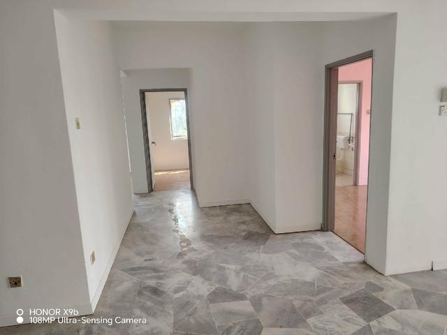 Apartment for sale in Port Klang, Selangor