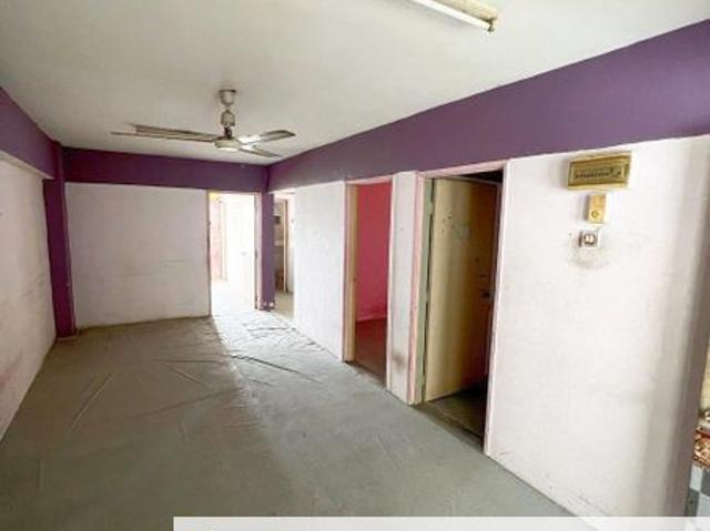 Flat for sale in Petaling, Damansara Damai