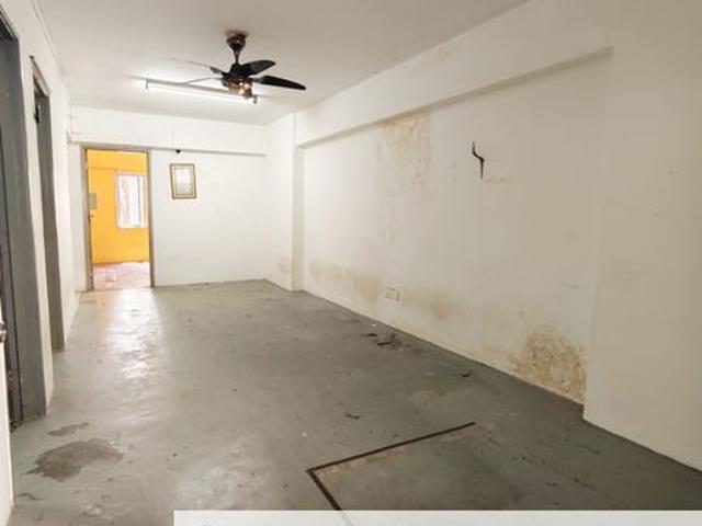 Flat for sale in Petaling, Damansara Damai