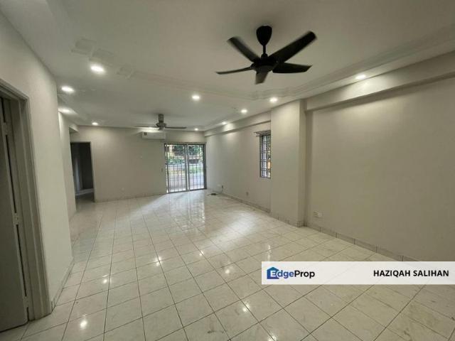 Condominium for sale in Petaling, Damansara Damai