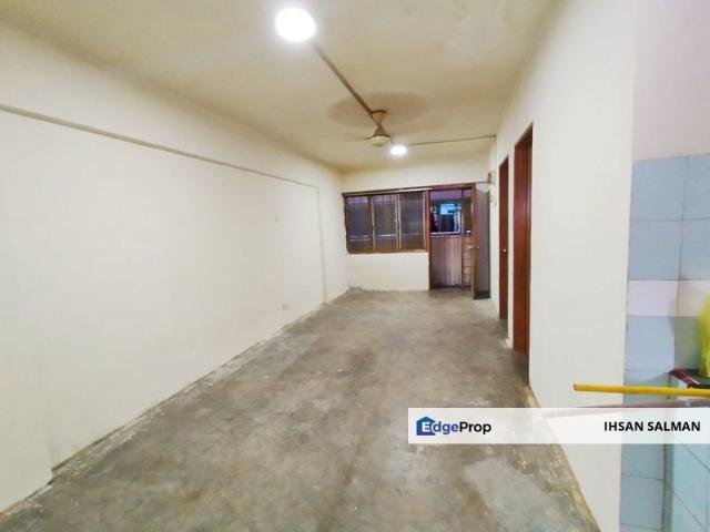 Condominium for sale in Petaling, Damansara Damai