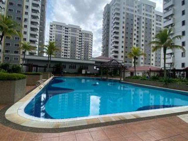 Serviced Residence for sale in Petaling Jaya, Petaling
